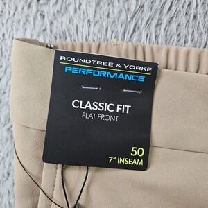 NEW Roundtree & Yorke Performance Shorts Men 50 x‎ 7" Classic Flat Khaki Golf